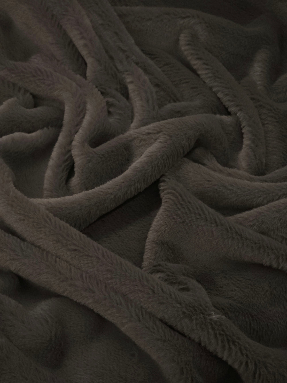 Softy Peluş Kumaş – yüksek dökümlü, Döşemelik, Kostüm, Yastık - Kırlent kılıfı için – Gri