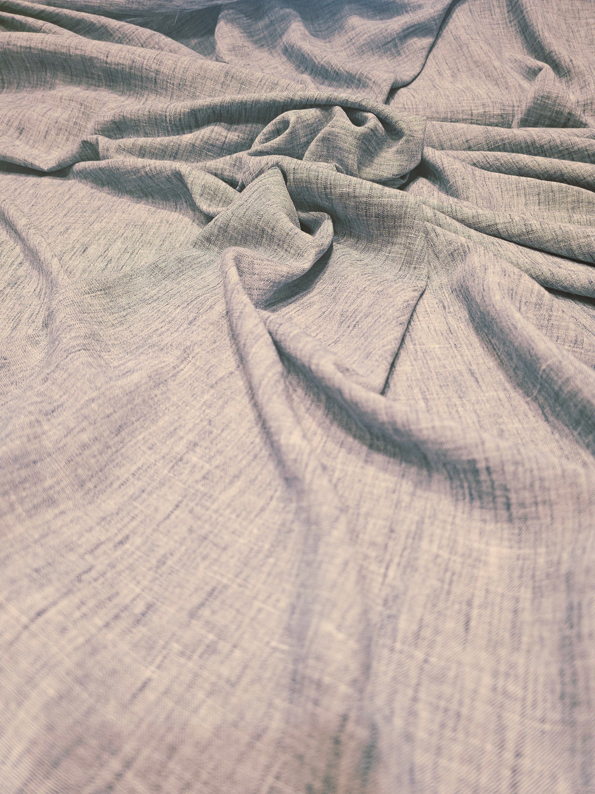 Aerobin Kumaş – Dokuma Desenli, Bluzluk, Gömleklik | Çerçiler Kumaş