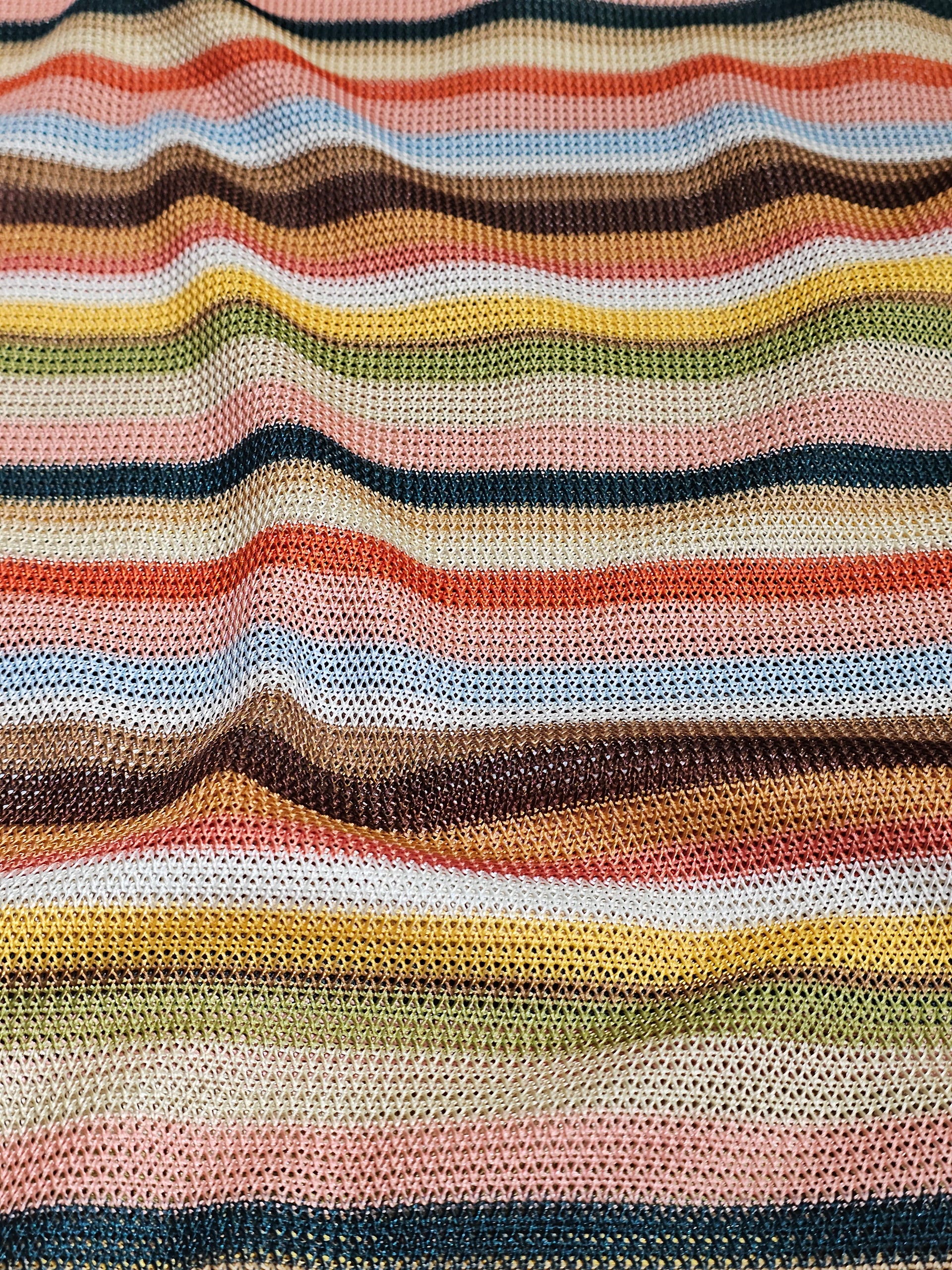 Missoni Kumaş – Geometrik Desenli, Renkli, Esnek, Bluzluk, Elbiselik | Çerçiler Kumaş