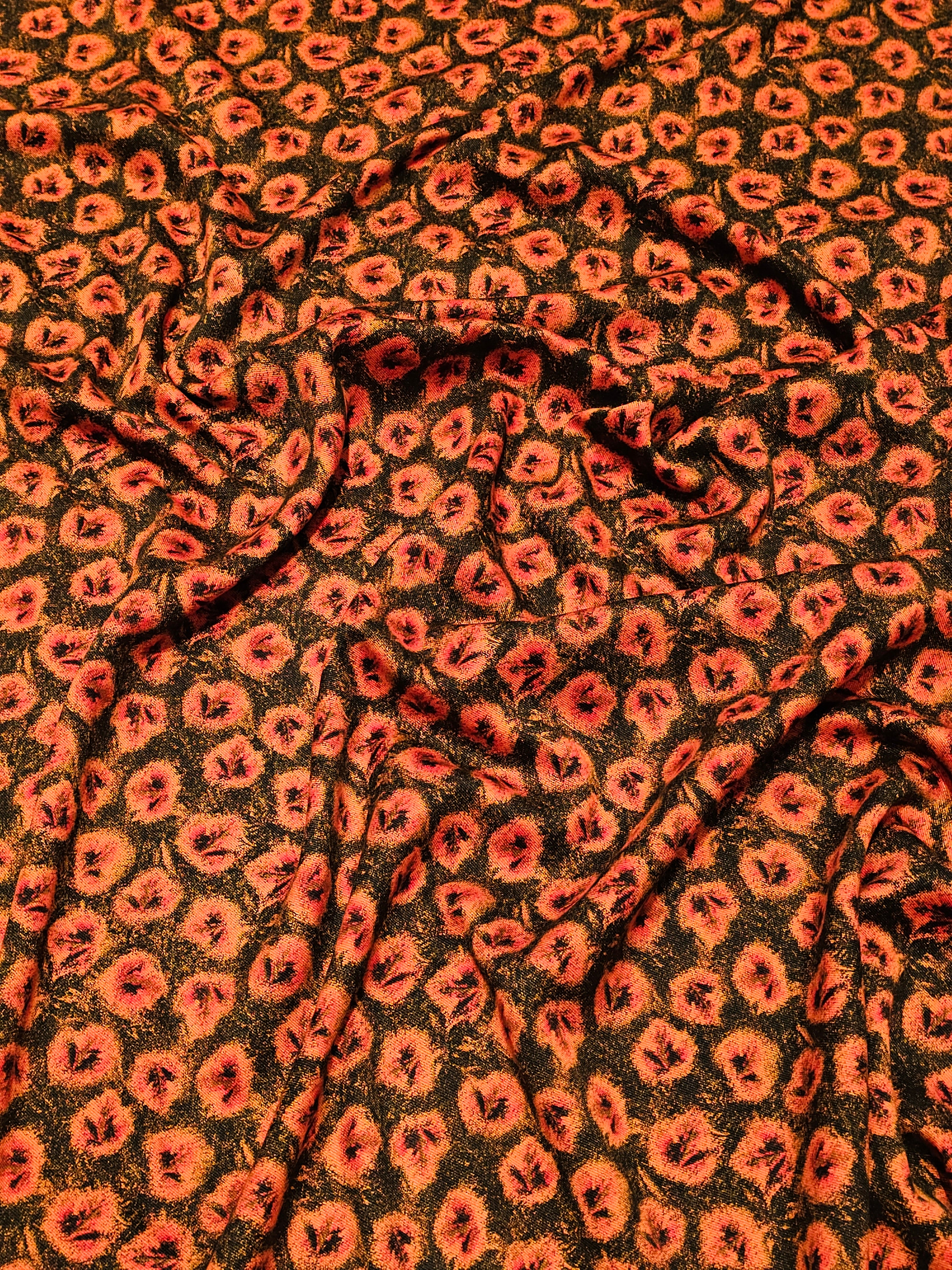 Belmondo Viscose with Mysterious Trace Pattern
