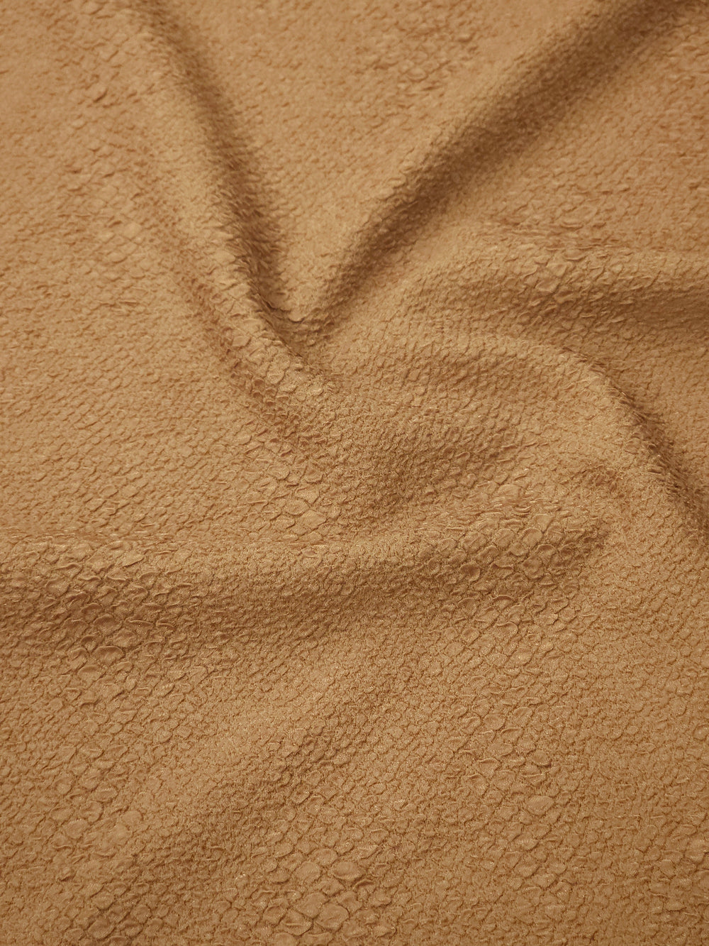 Yılan Sırtı Gofre Brokar Kumaş
