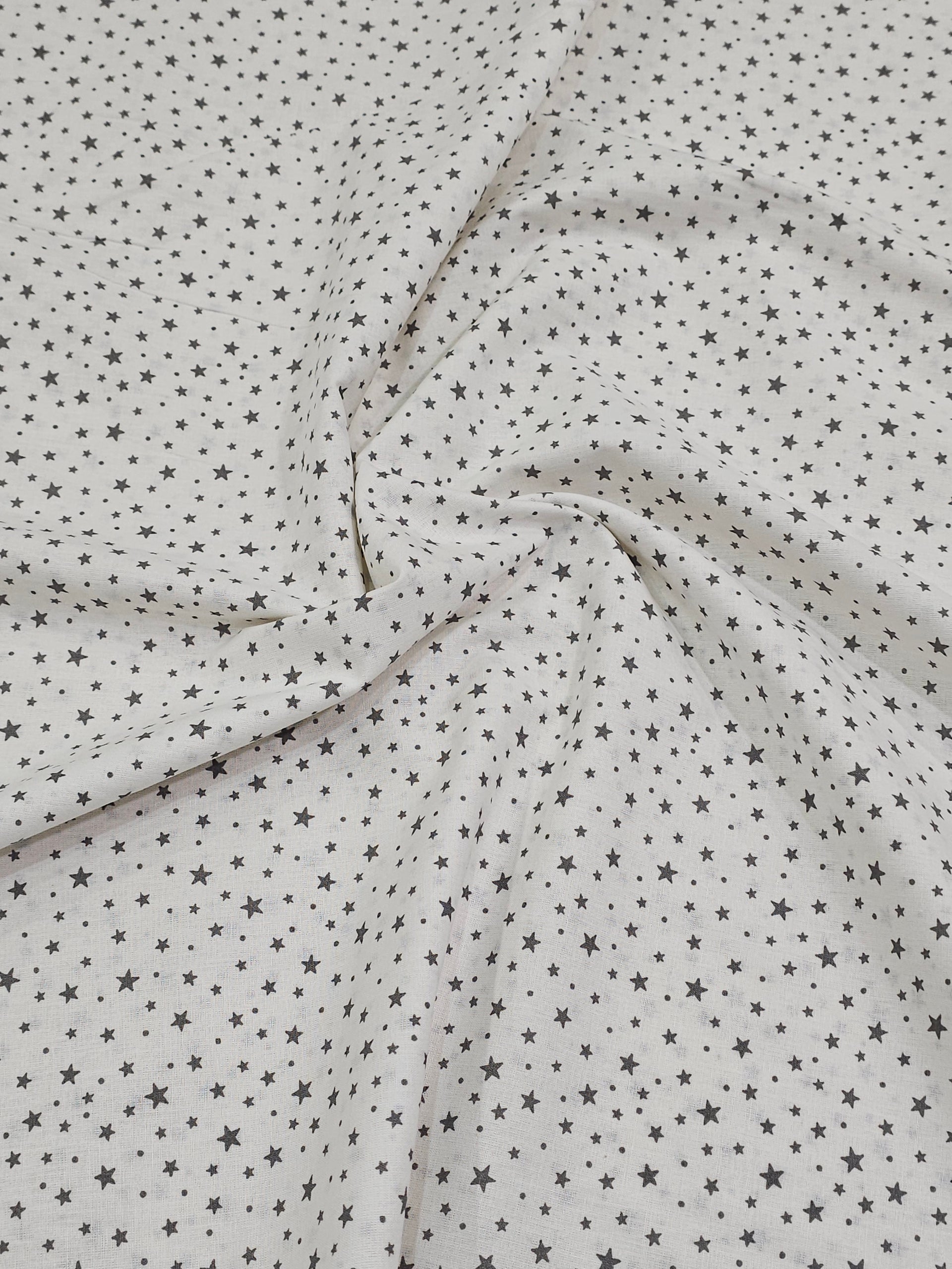 Poplin Kumaş – Geometrik Desenli, Hafif, Pürüzsüz, Eteklik, Elbiselik | Çerçiler Kumaş