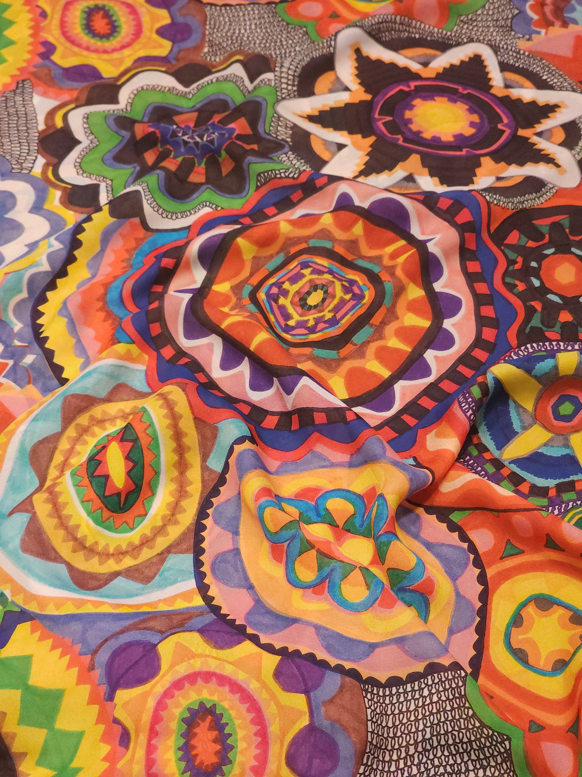 İpeker Lotus Krep Şifon Kumaş- Mandala