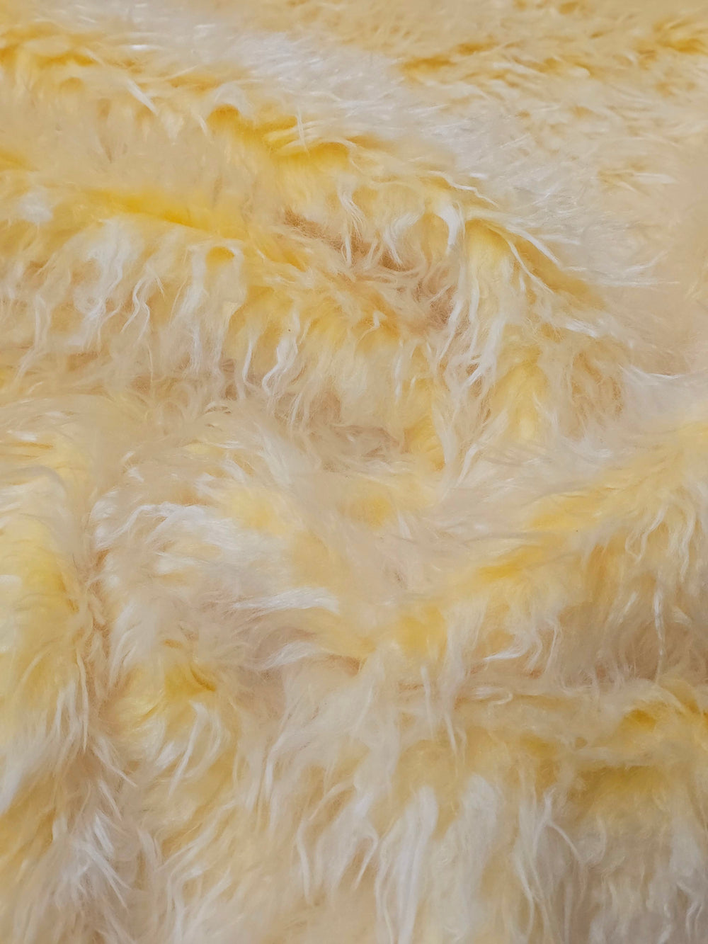 Long-Piece Plush Fabric