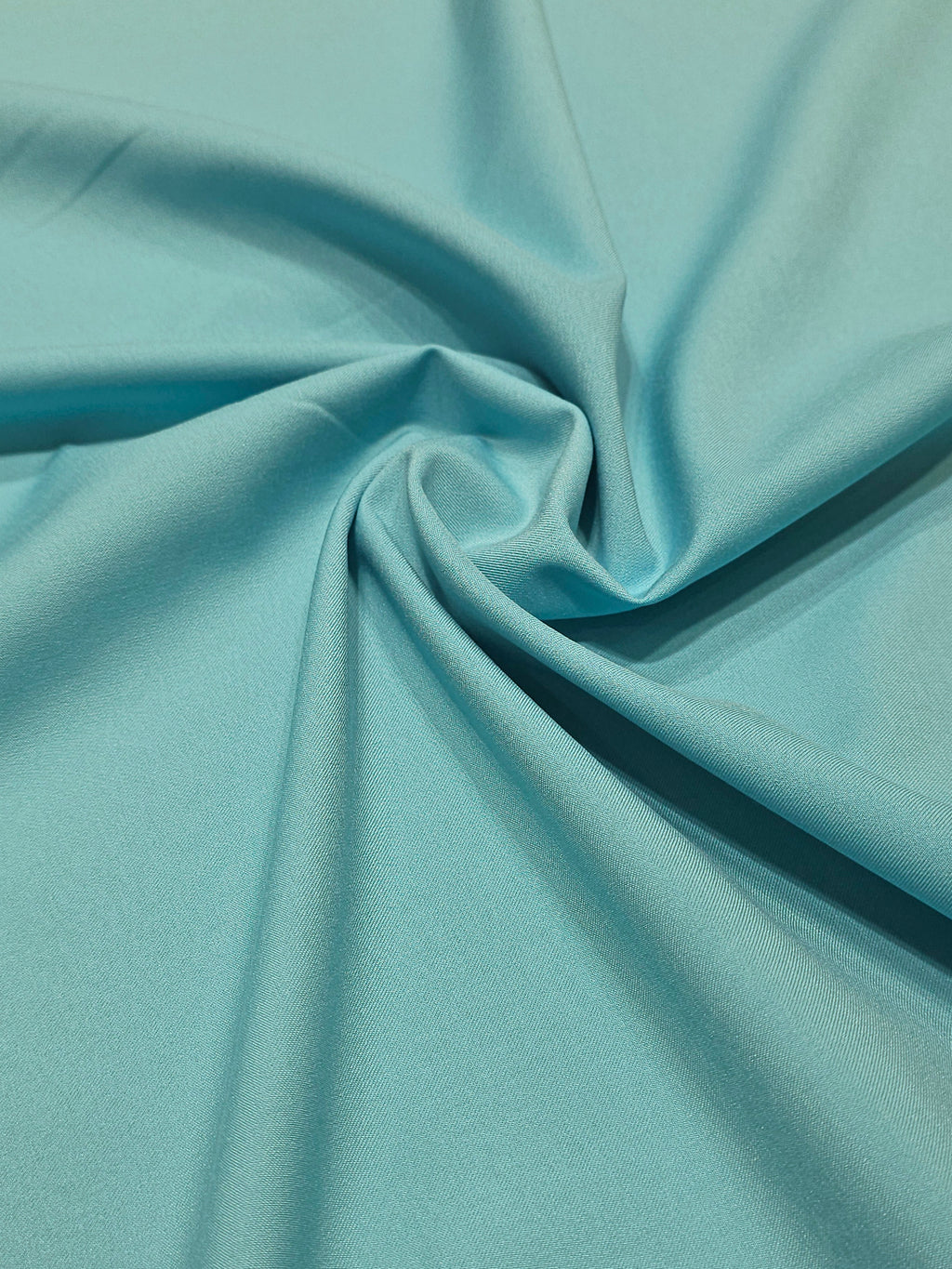 Gabardin Kumaş – Düz Renk, Kırışmaz, Sağlam, Bluzluk, Gömleklik | Çerçiler Kumaş