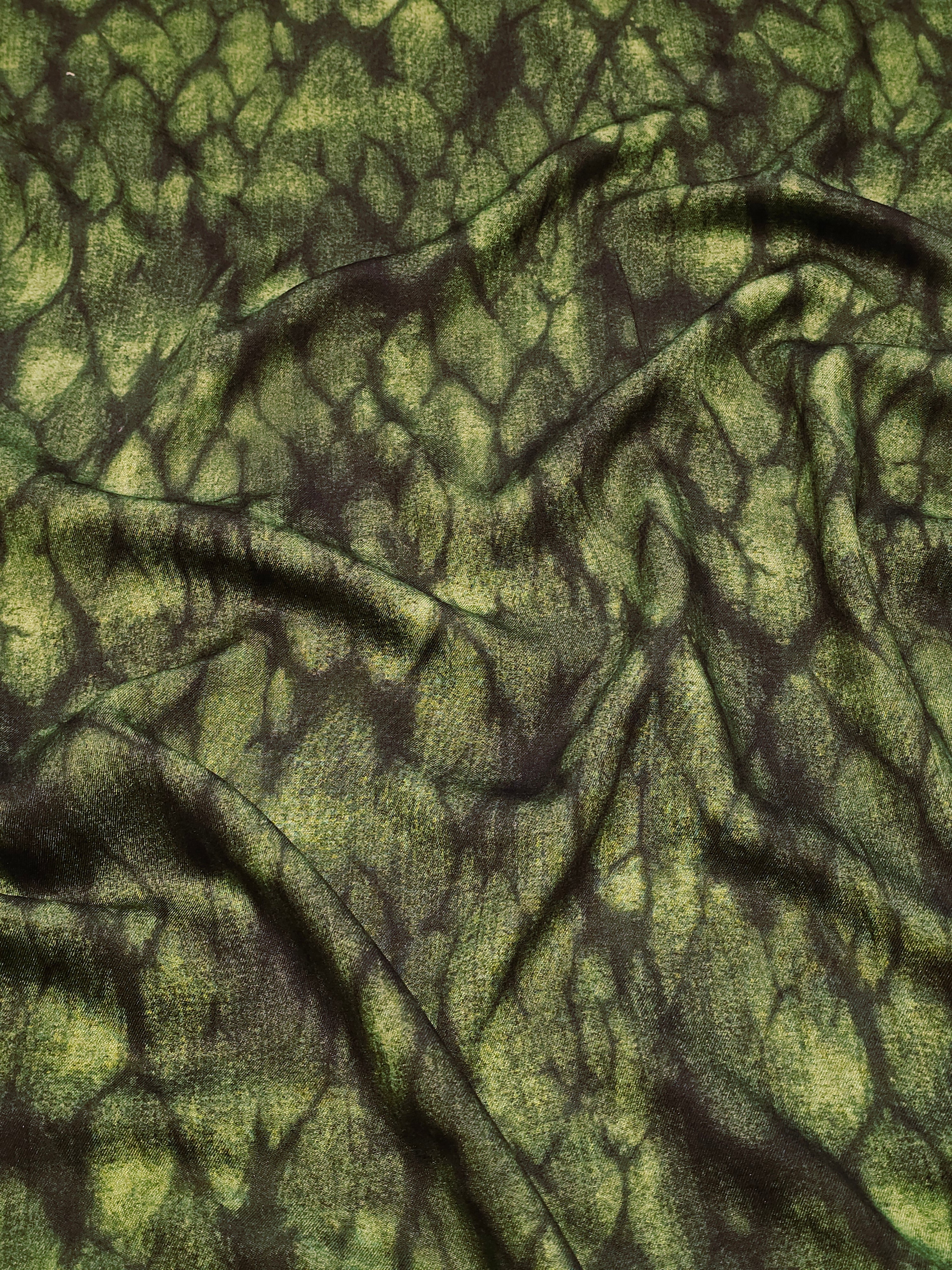 Belmondo Viscose with Moss Pattern