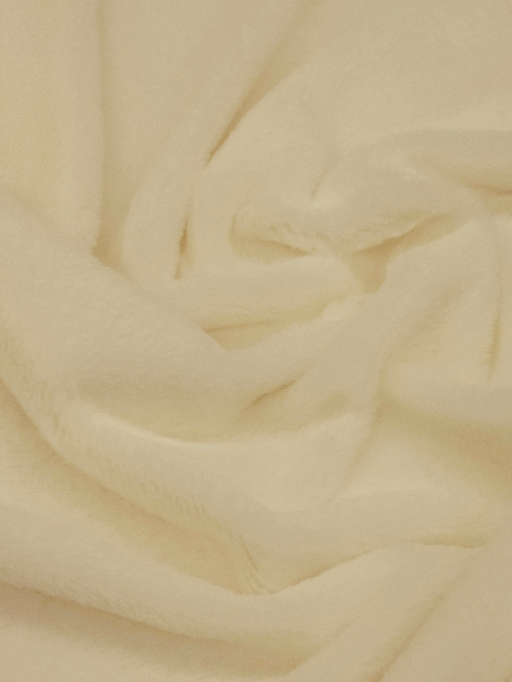 Softy Peluş Kumaş – yüksek dökümlü, Döşemelik, Kostüm, Yastık - Kırlent kılıfı için – Krem