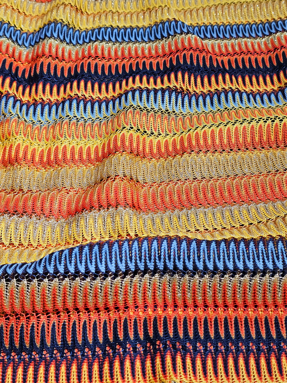 Missoni Kumaş – Geometrik Desenli, Renkli, Esnek, Bluzluk, Elbiselik | Çerçiler Kumaş
